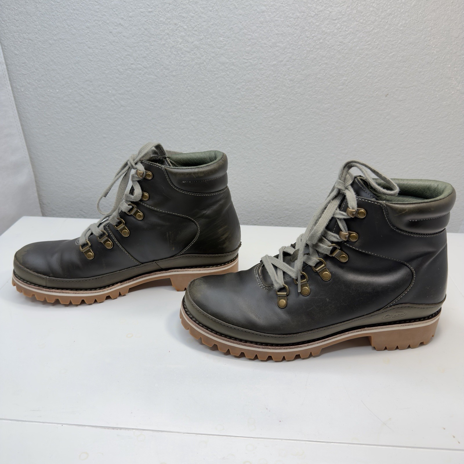 Chaco Fields WP Women’s Hiking Boots Olive Green Leather Waterproof Size 8.5
