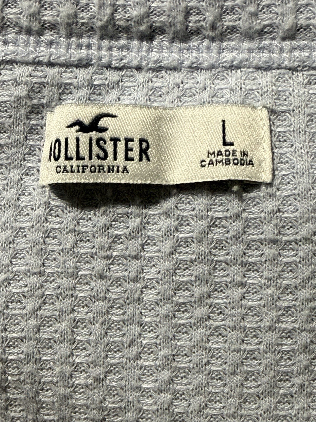 Hollister Women’s Light Blue Solid Waffle Knit V-Neck Long Sleeve Top Size L