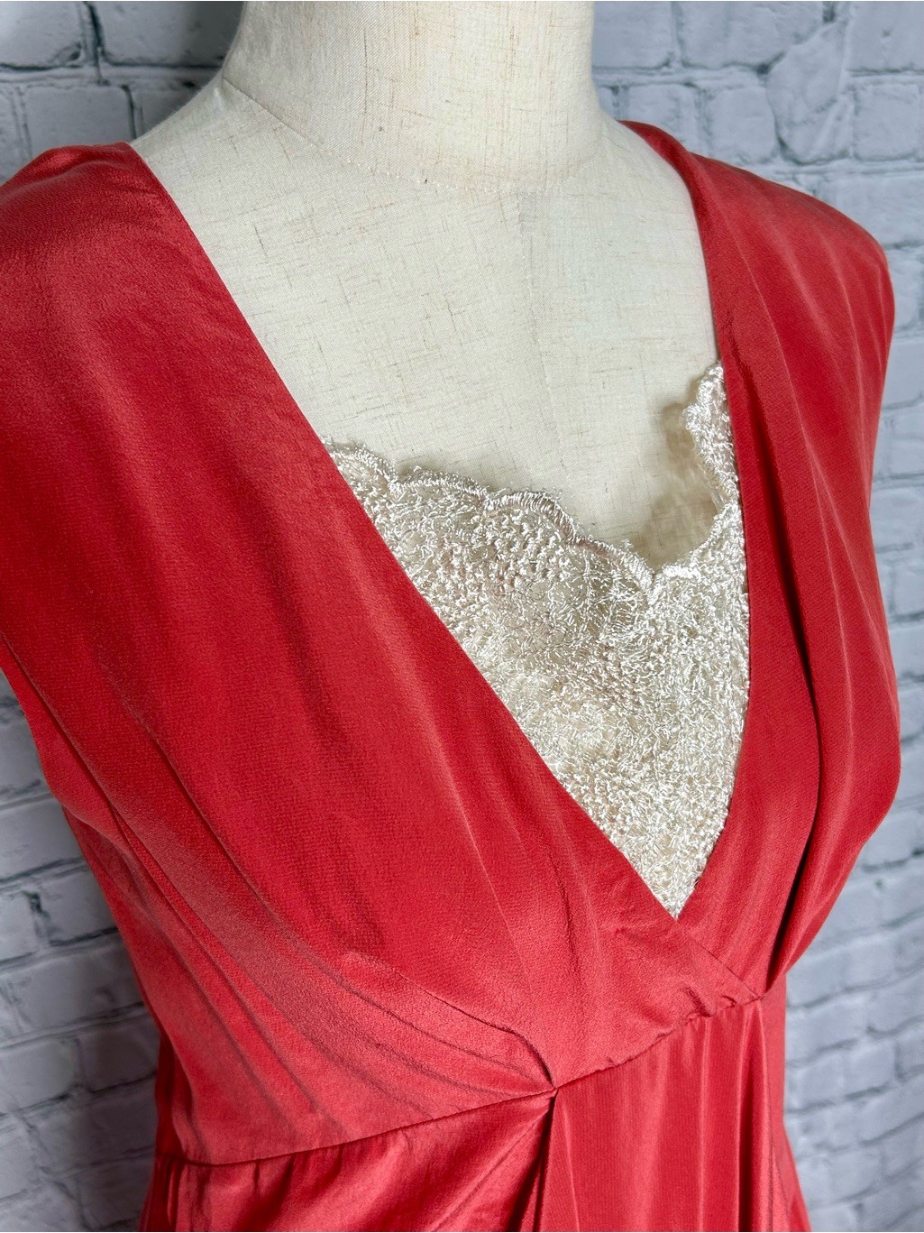 Donna Karan Black Label 100% Silk Coral Drape Dress Luxury Size 6