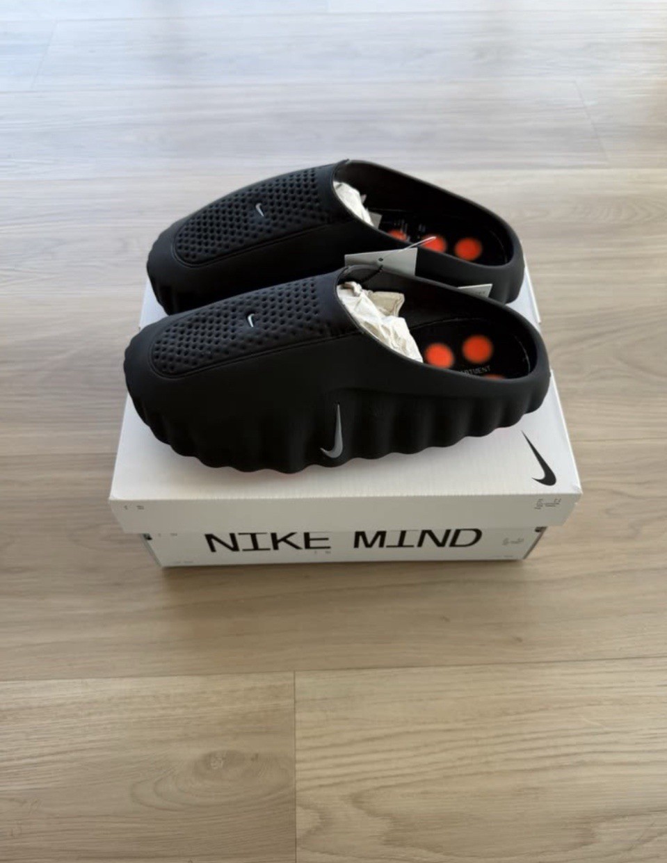 Nike Mind 001 Black Chrome size 11 men’s