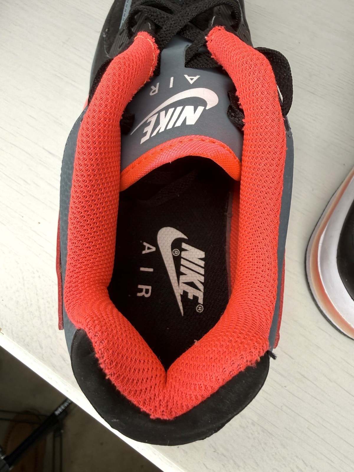 Nike Air Max Wright Black Atomic Red Grey 317551-069 Men Size 9 EUC