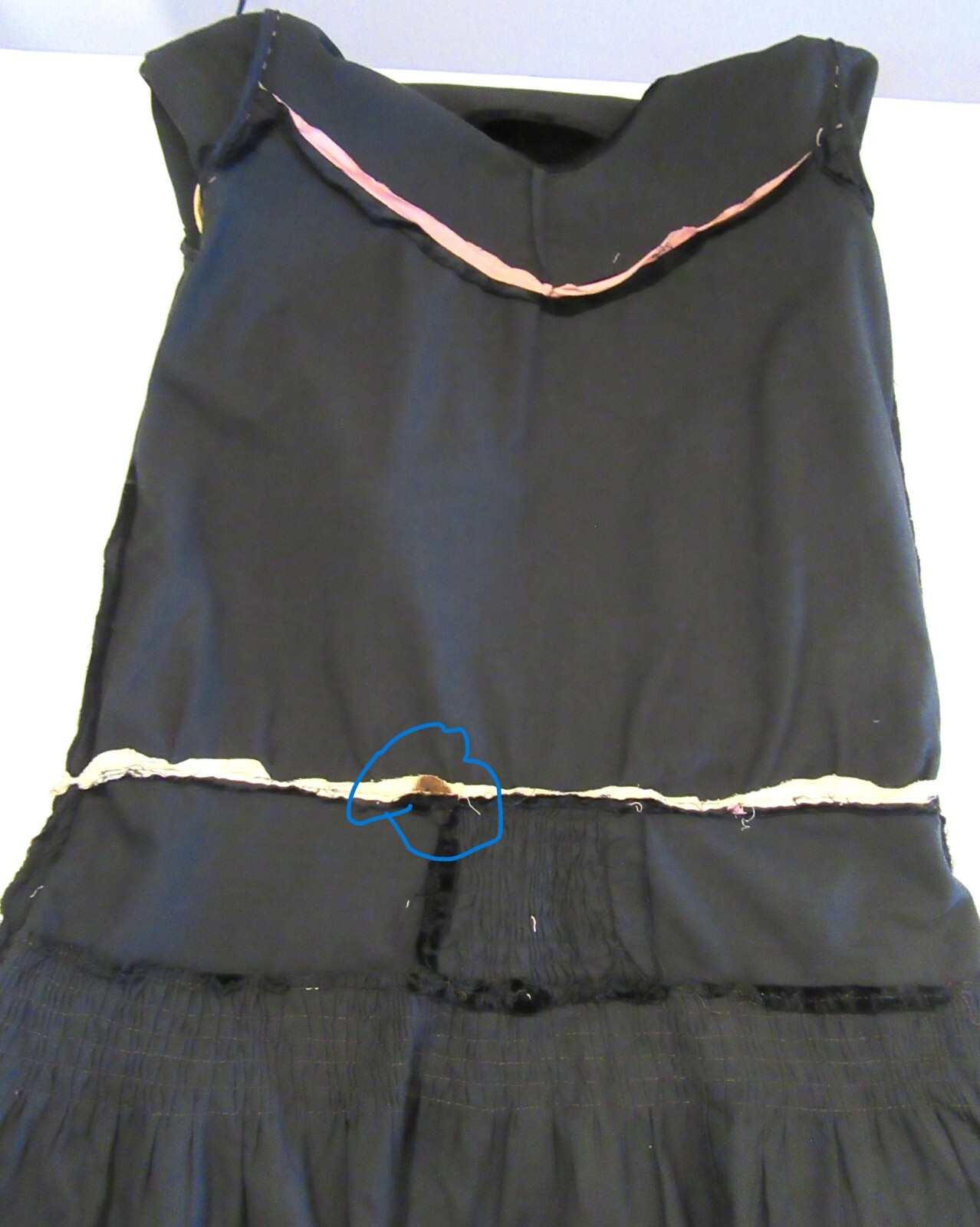 ANTIQUE VINTAGE 1920S DRESS BLACK COTTON VELVET DROP WAIST PRIM STRONG M F10