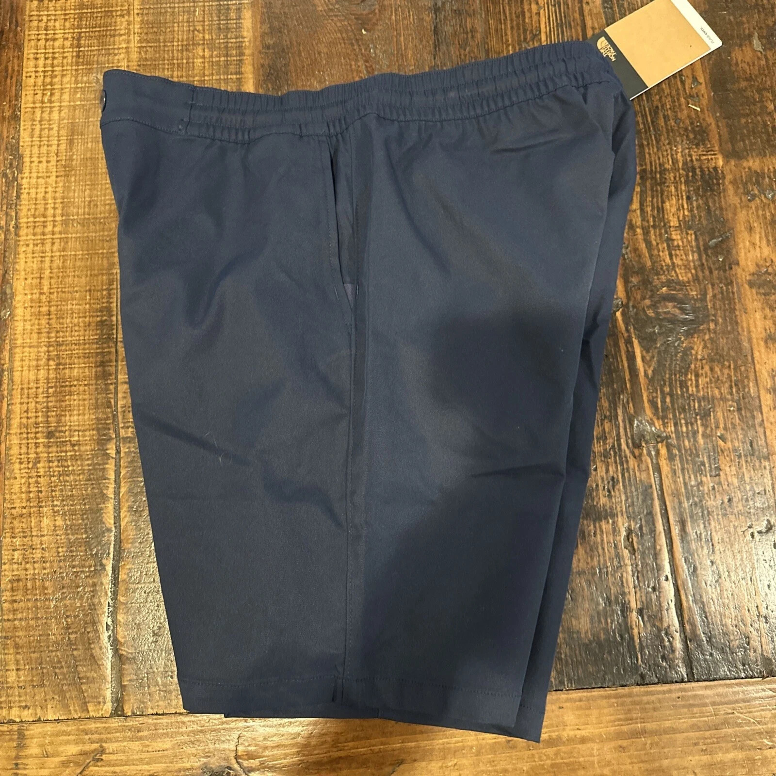 The North Face Standard Shorts Navy Blue 34 Reg Mesh Lined NWT NF0A5J518K2 $79