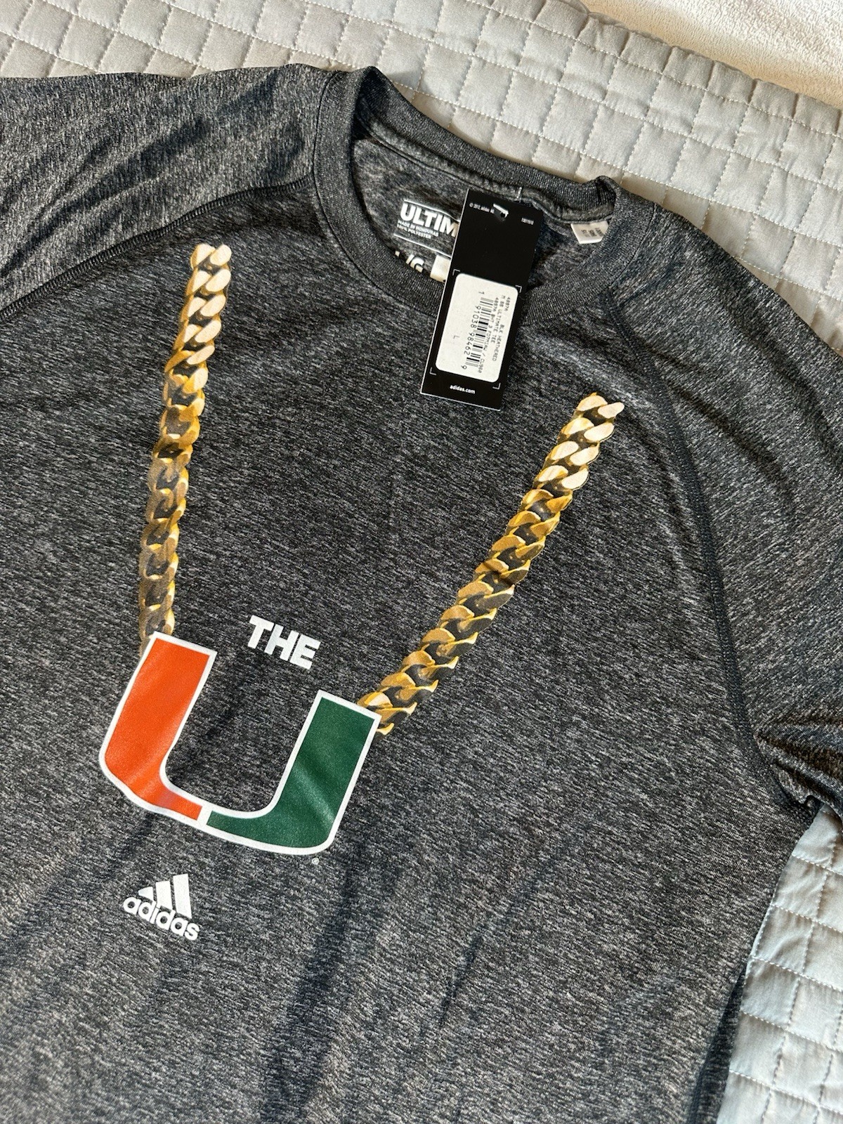 adidas Ultimate Tee Men’s L Gray Miami Hurricanes Logo Graphic Tee Lightweight