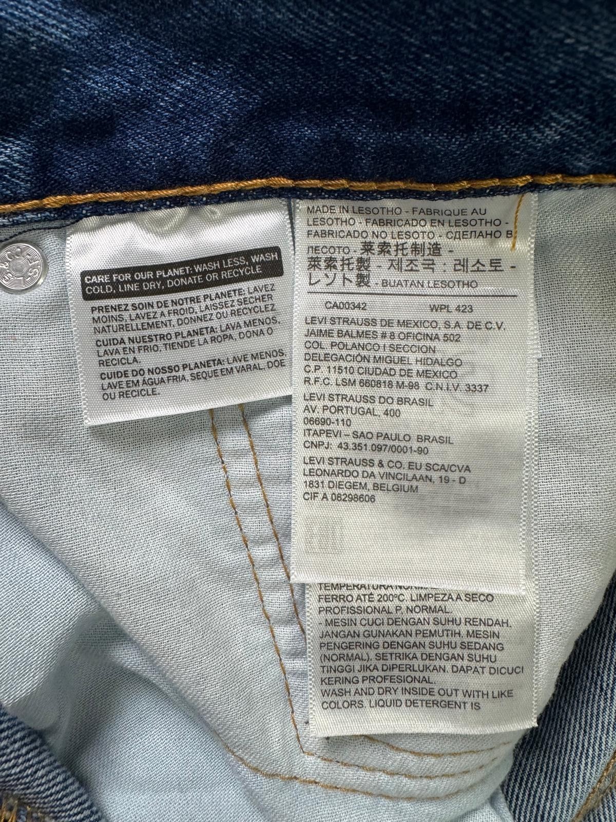 Levis 505 Jeans Mens 40×30 Blue Regular Straight Medium Wash Zip Fly