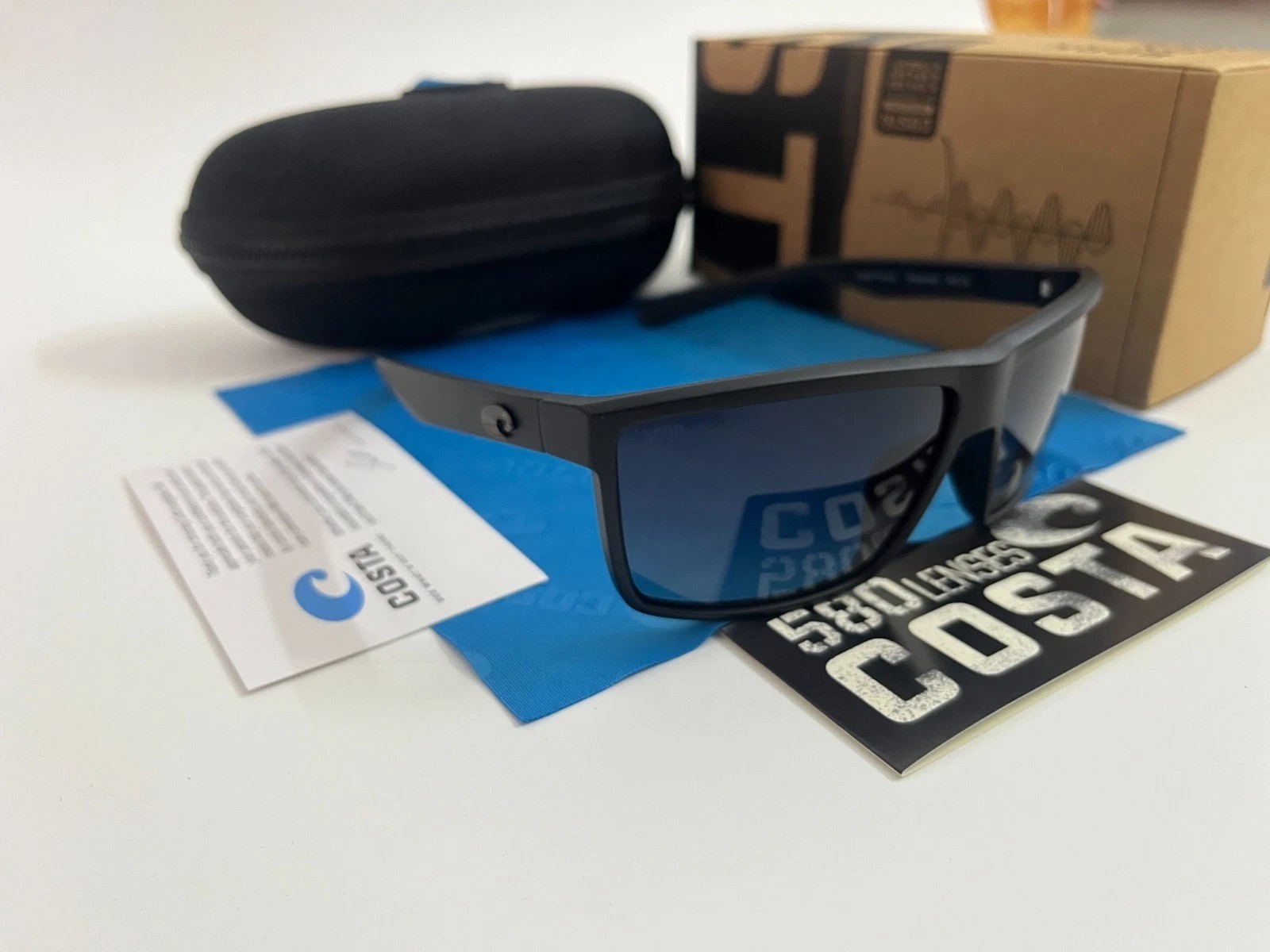 Costa Del Mar Men’s Rinconcito Matte Black /Gray Mirror Polarized Sunglasses 580