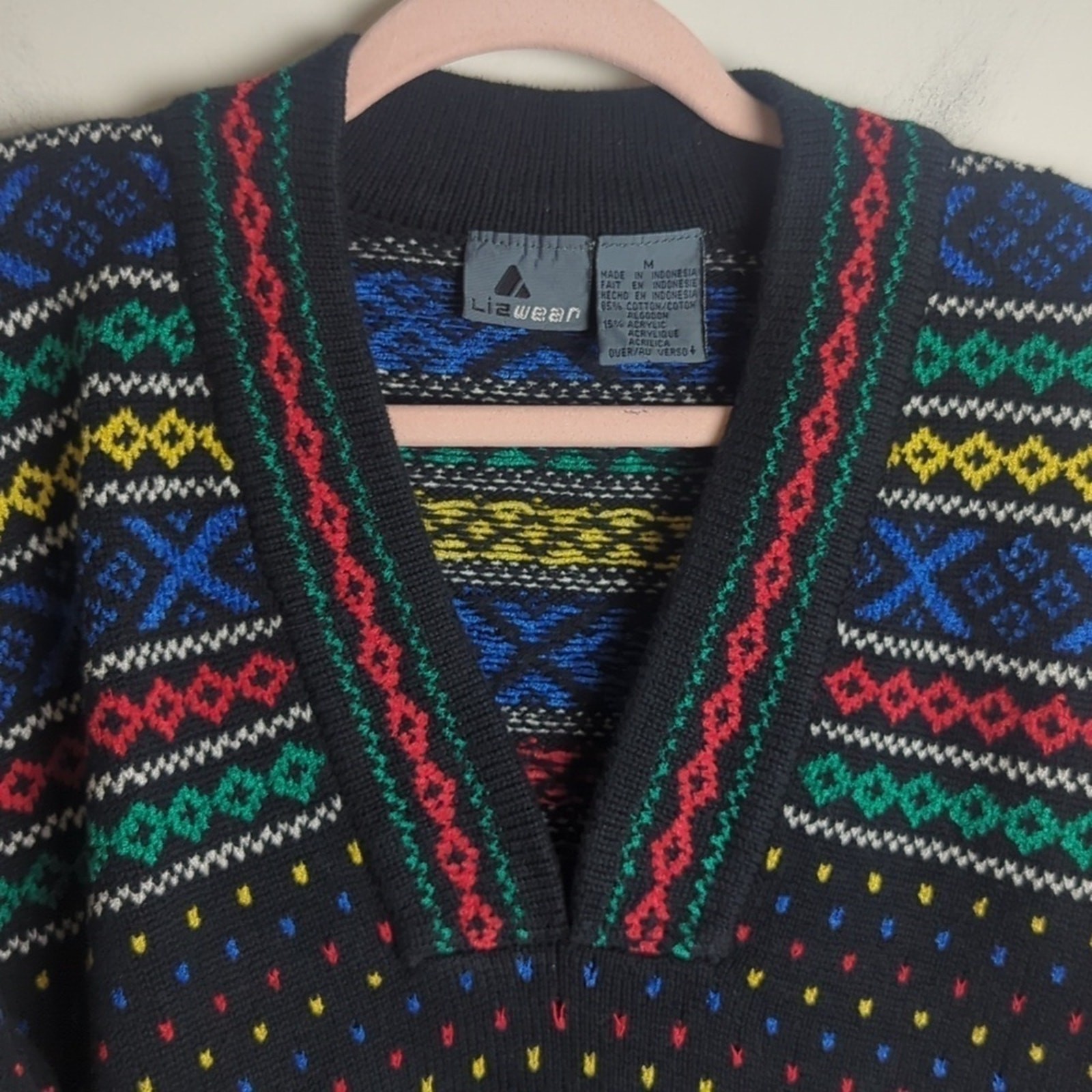 Vintage Tight Knit Pullover V-Neck Colorful Preppy Sweater Women’s Med.