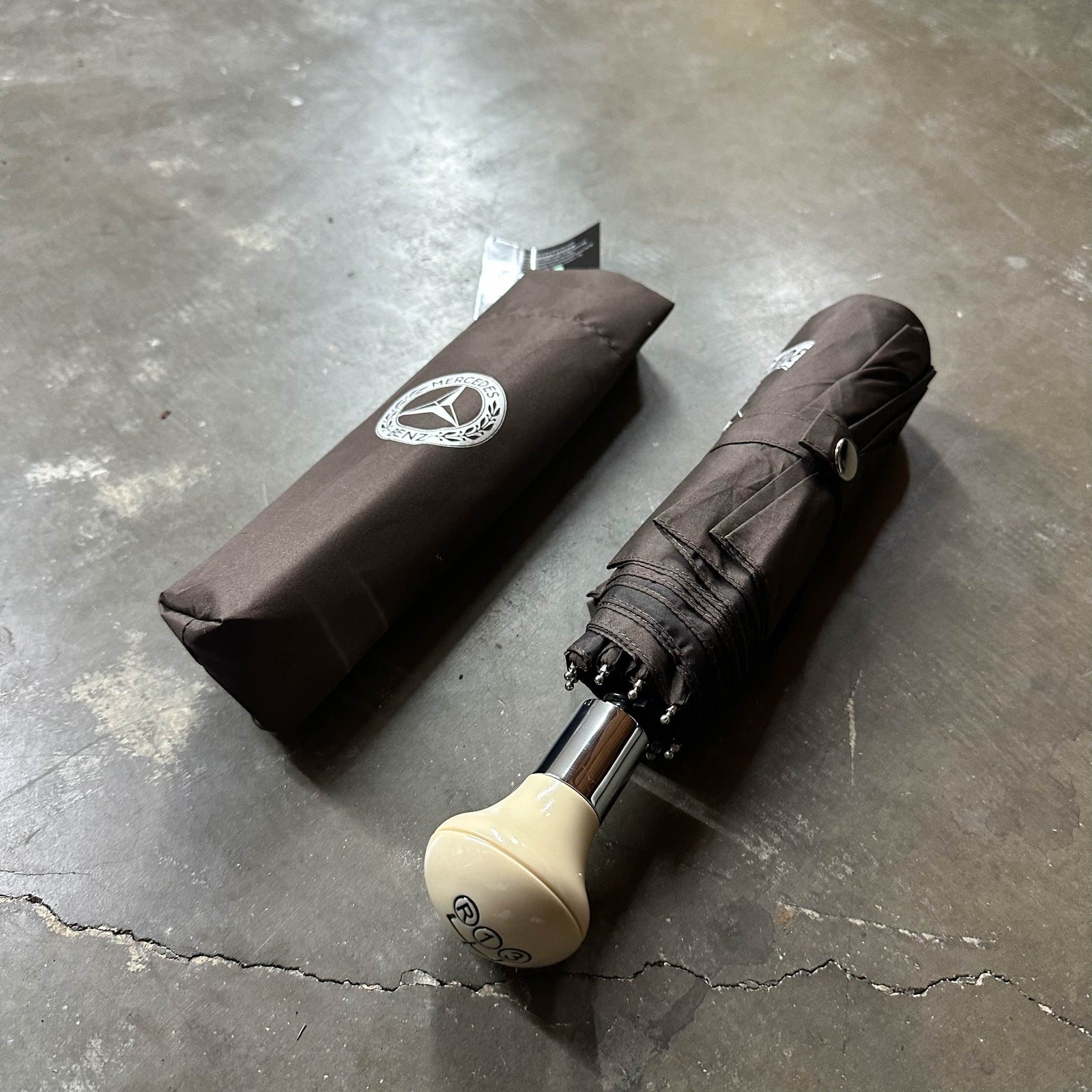 NEW Mercedes Benz Vintage 300 SL Original Compact Umbrella Brown Cream B66041533