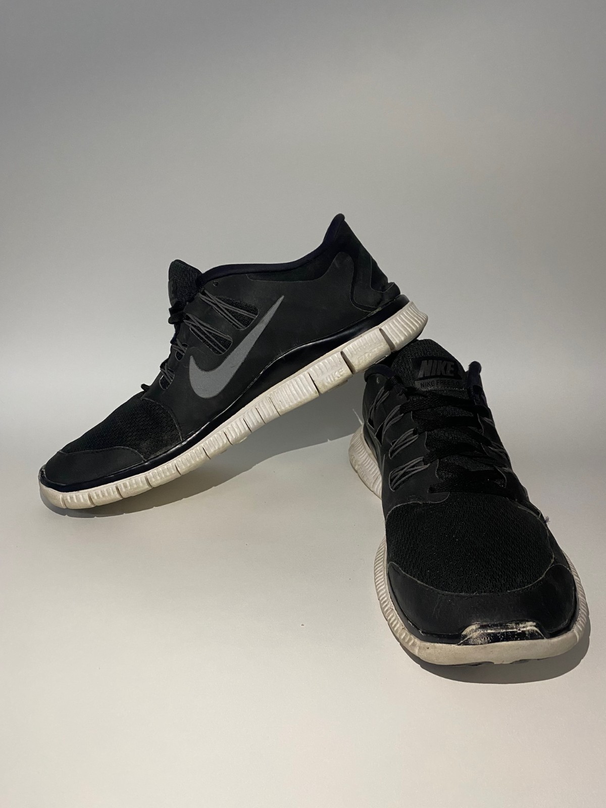Size 11.5 – Nike Free 5.0+ Black – 579959-002