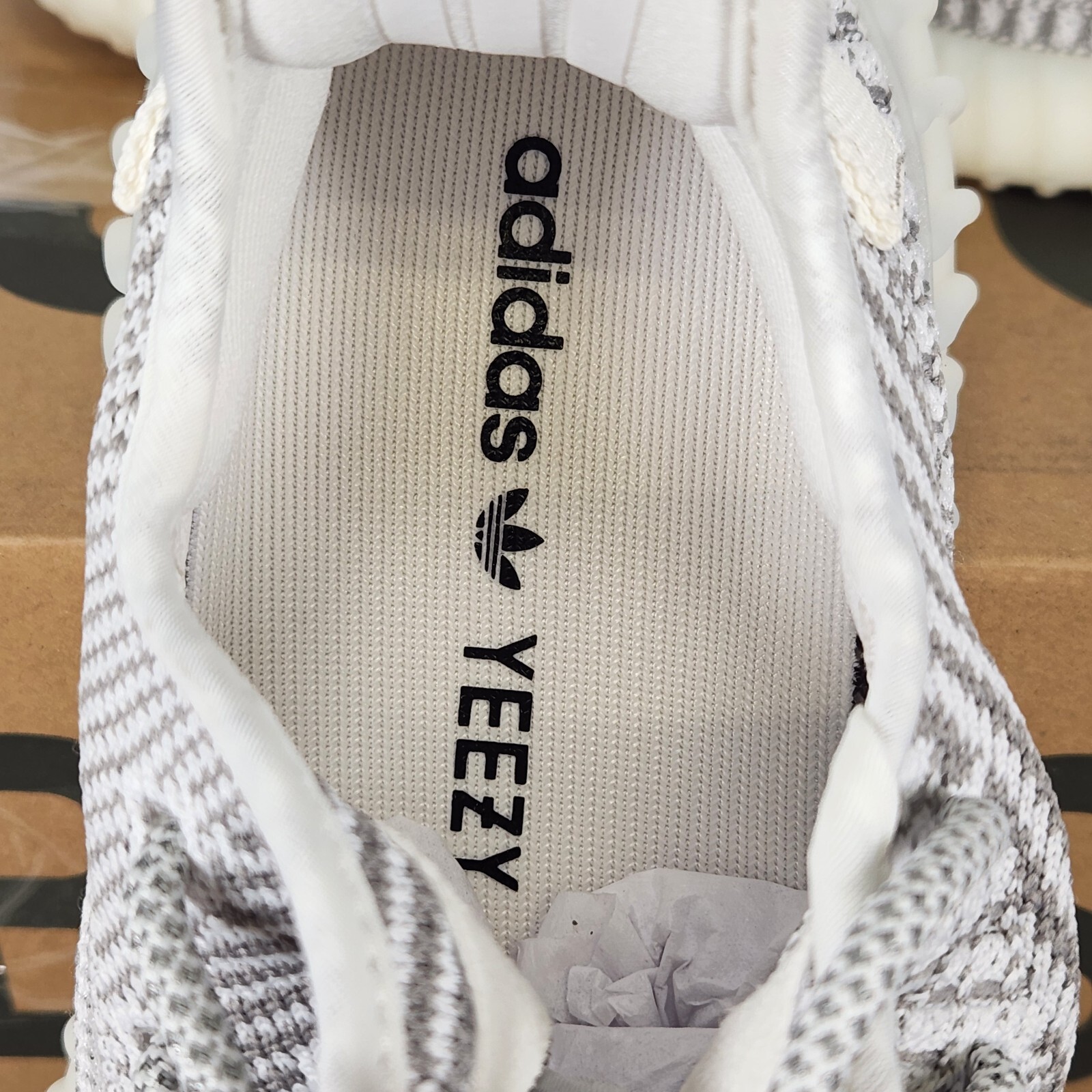 Size 5 – adidas YEEZY BOOST 350 V2 – Static – Mens – EF2905
