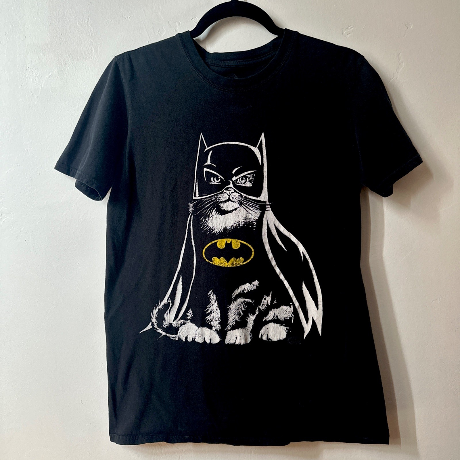 Batman DC Comics Catman T-Shirt Men’s Size M Black (Please see description).
