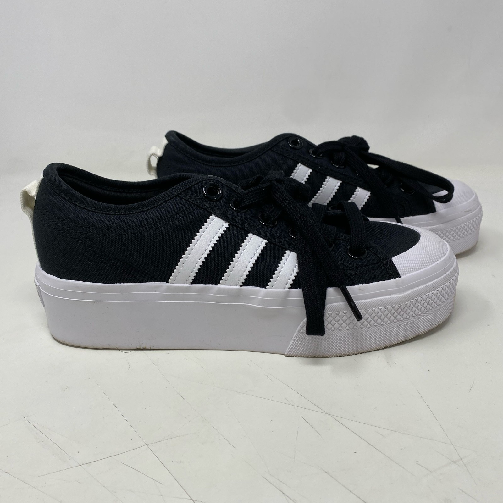 Adidas Nizza Platform Black/White Women’s 6.5