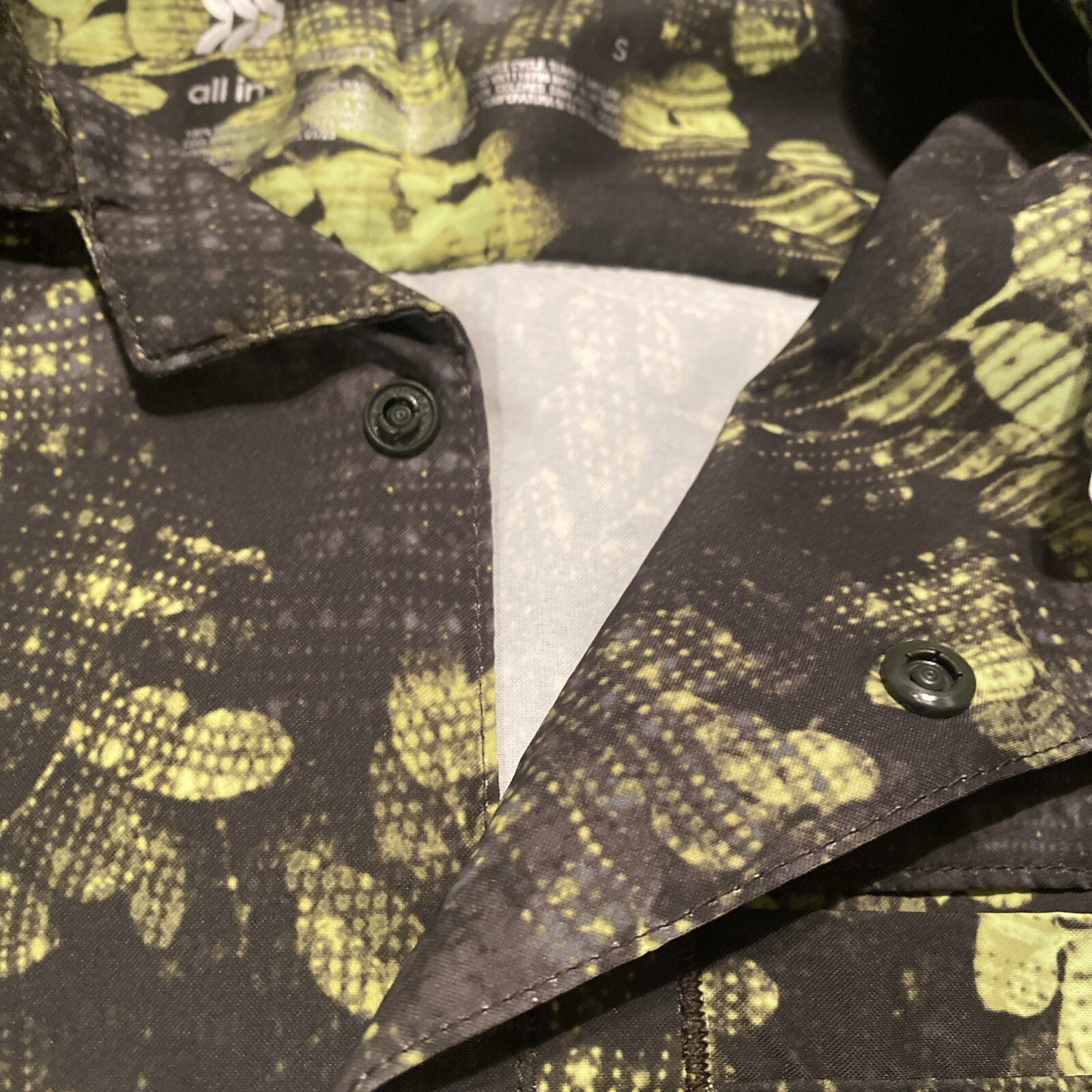 Men’s All In Motion Quick Dry Resort Shirt Green Choose Size