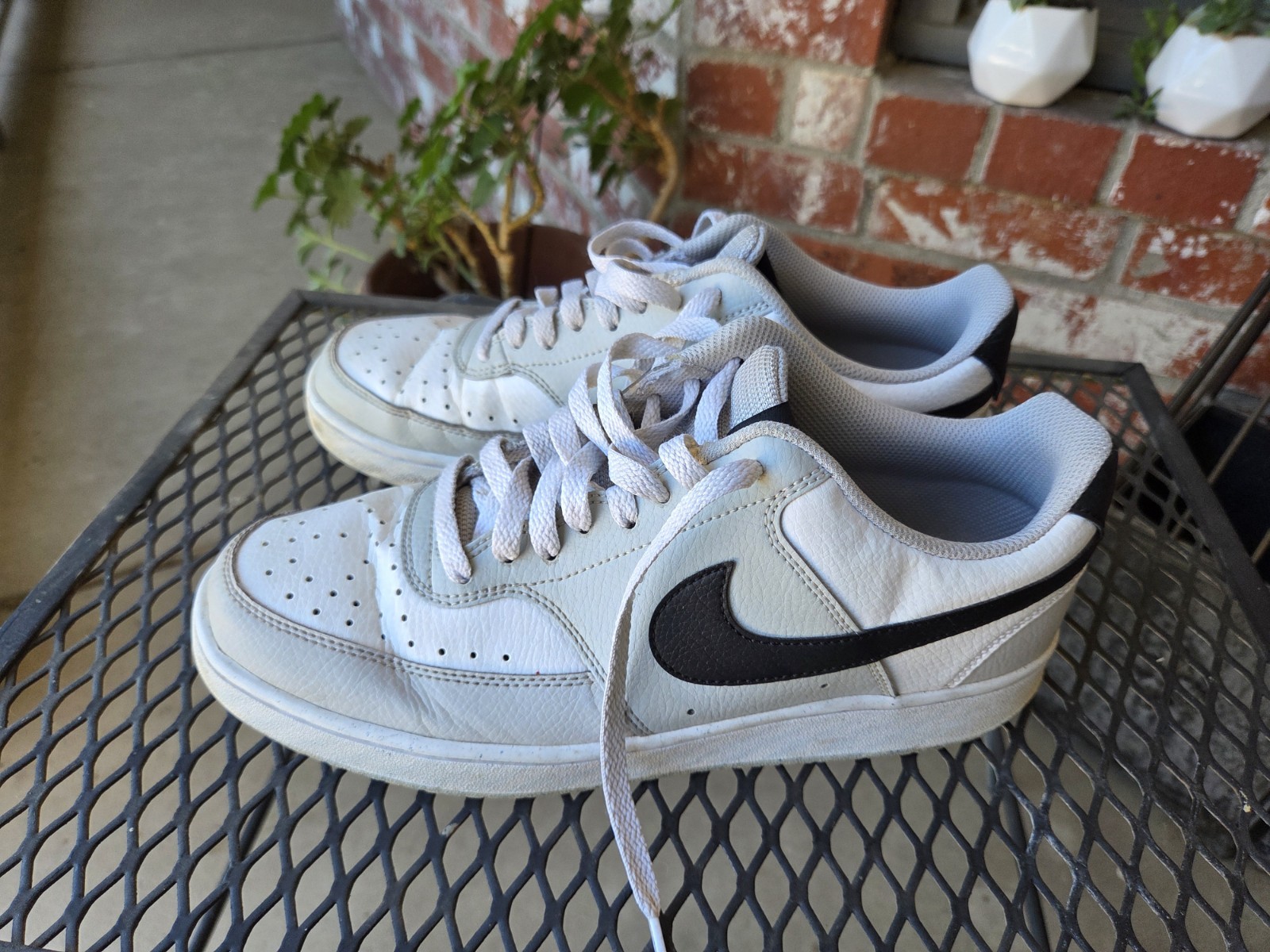 Mens Nike Court Vision Low White With Bkack and Grey Size 9
