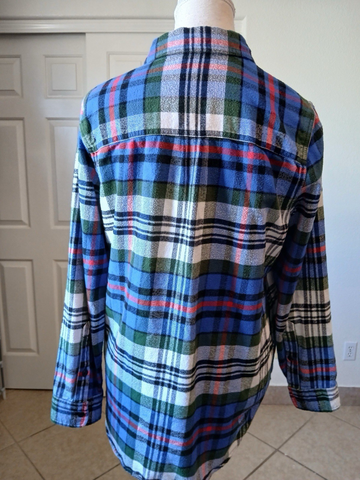 Madewell Womens heavy weight flannel plaid button down shirt Medium Cabin