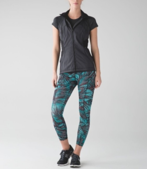 Lululemon Tight Stuff Tight in “Mini Palm Lace Tofino Teal Multi Leggings Size 6