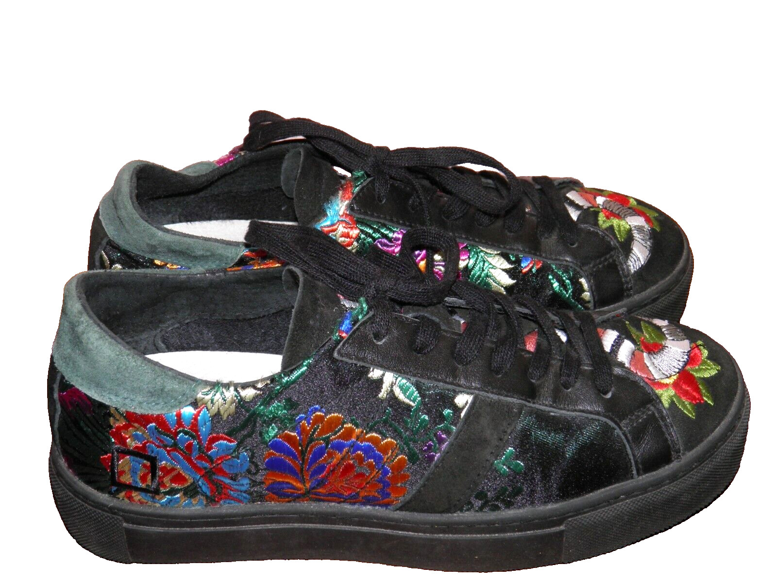 D.A.T.E. PREMIUM SNEAKERS BRAND, embroidery, black/multi, velvet women’s. Size 7