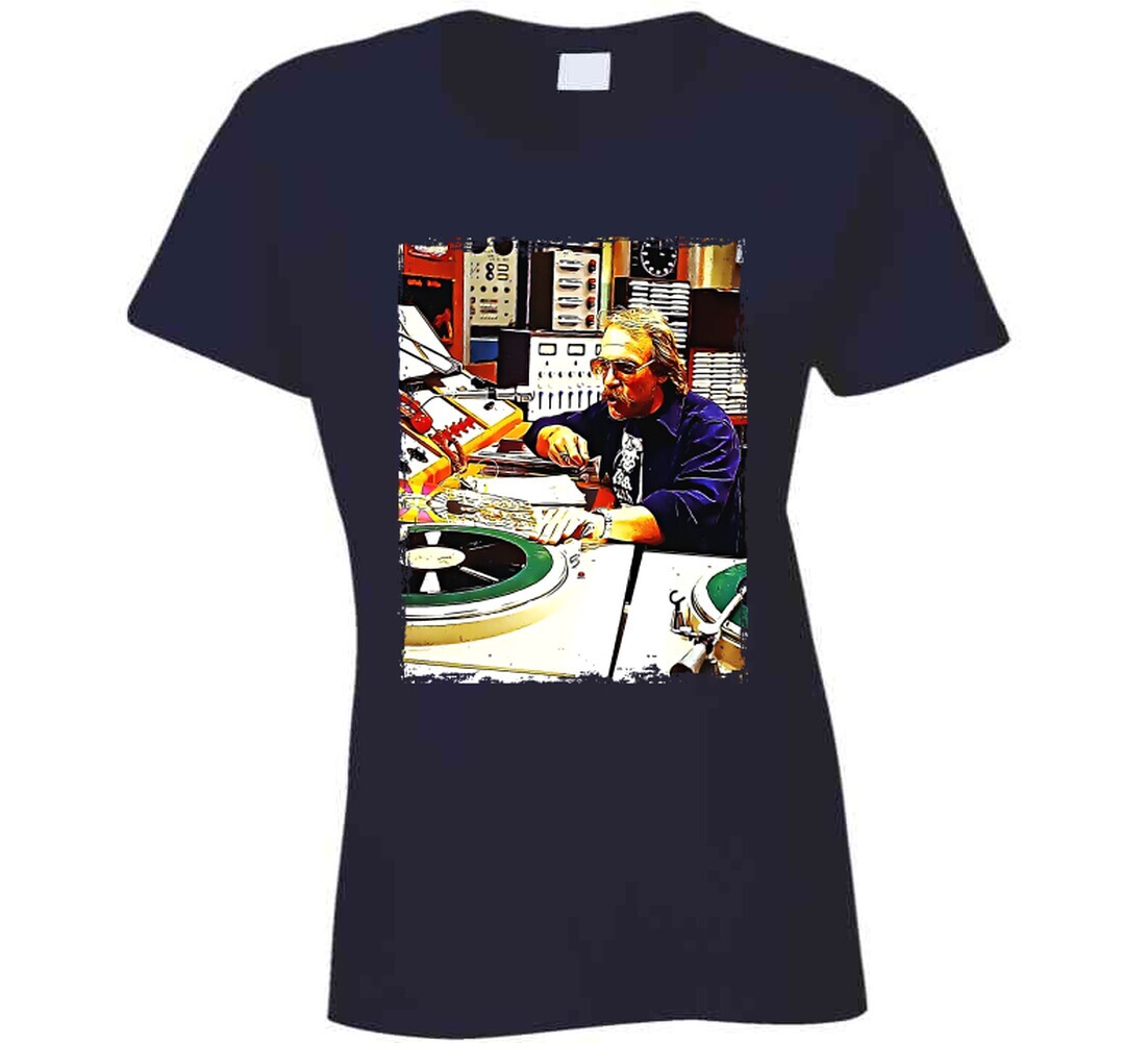 Johnny Fever Spinning Discs Wkrp In Cincinnati T Shirt