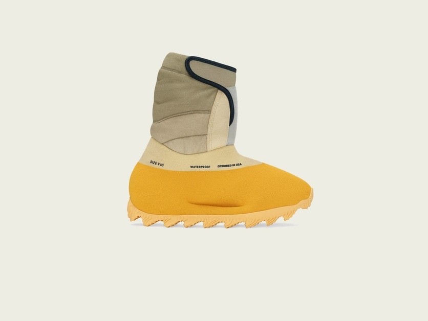 Size 9 Yeezy knit runner boot