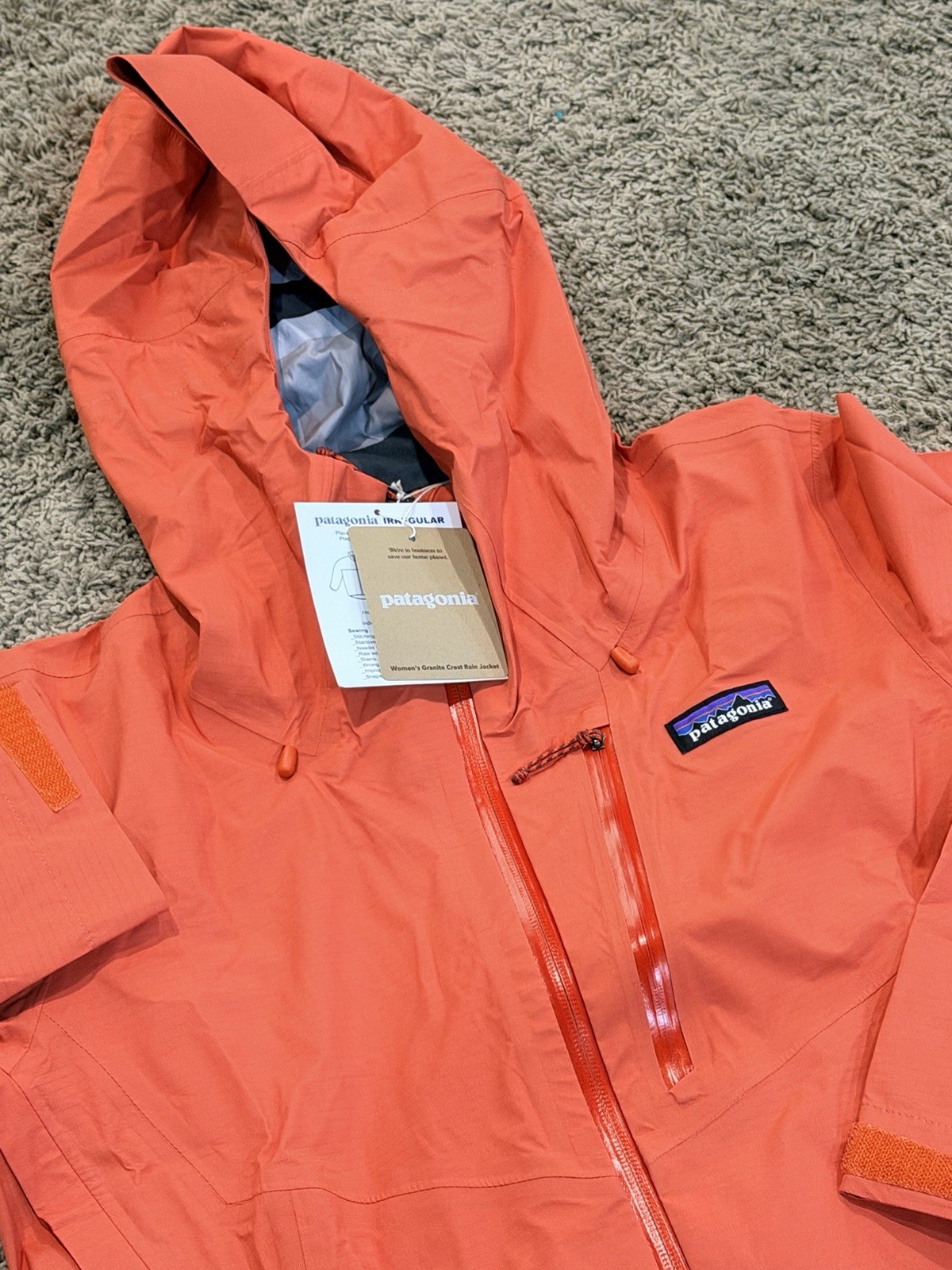 Patagonia Women’s Granite Crest Rain Jacket Pimento Red Size Large XS NWT Read