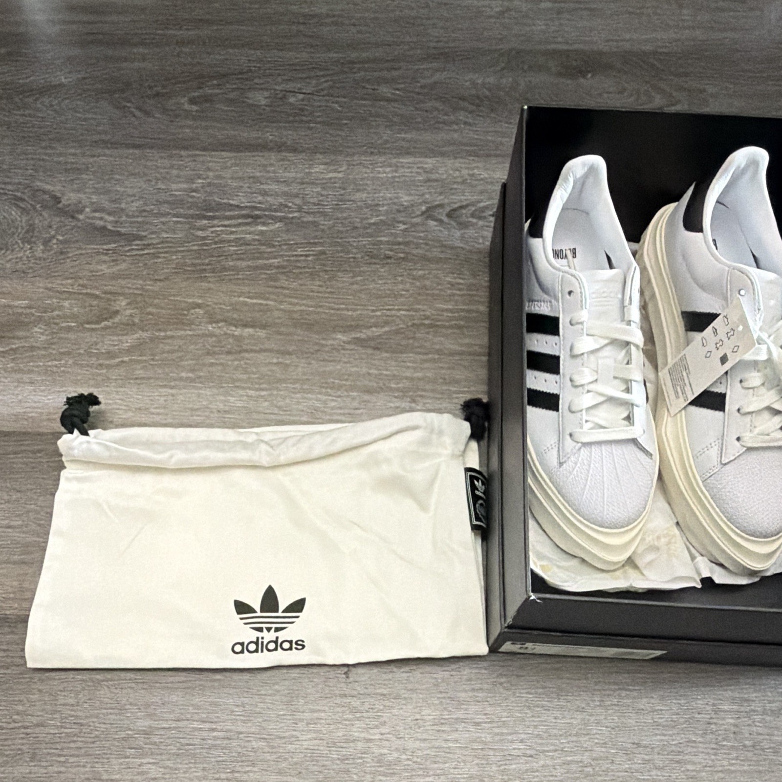 adidas Ivy Park x Beyoncé Superstar Platform Low Top Sneaker White/Black FY7730
