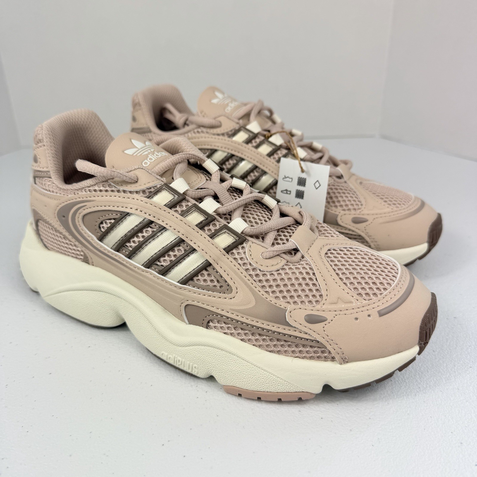 NEW Adidas Originals Ozmillen Beige Wonder White Orchid Size 8.5 Women IG9113
