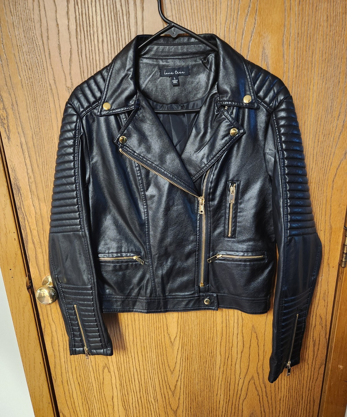 Love Tree Women’s Black Faux Leather Quilted Zip Lined Biker Jacket L