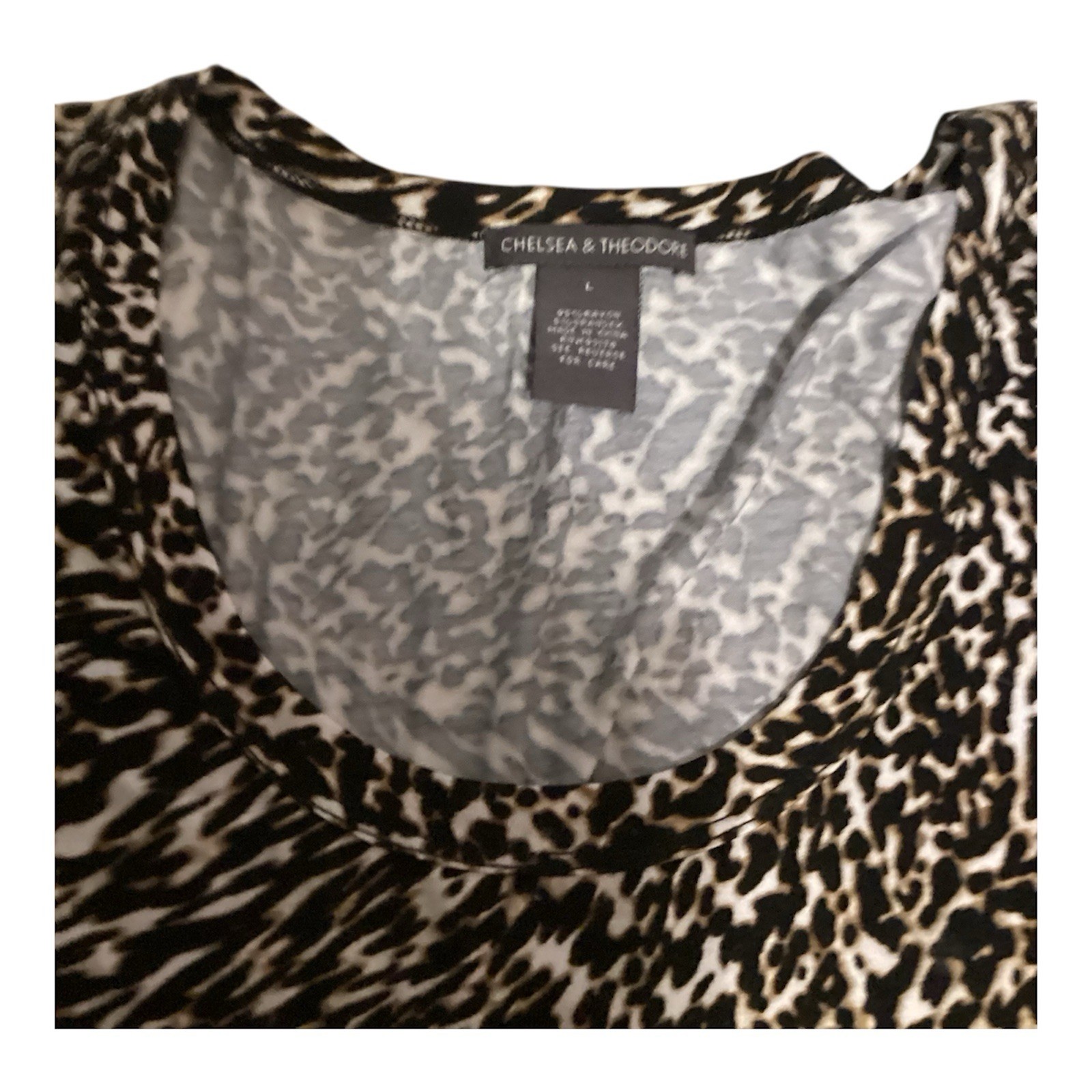 chelsea & theodore Women’s Leopard Print – Large Blouse