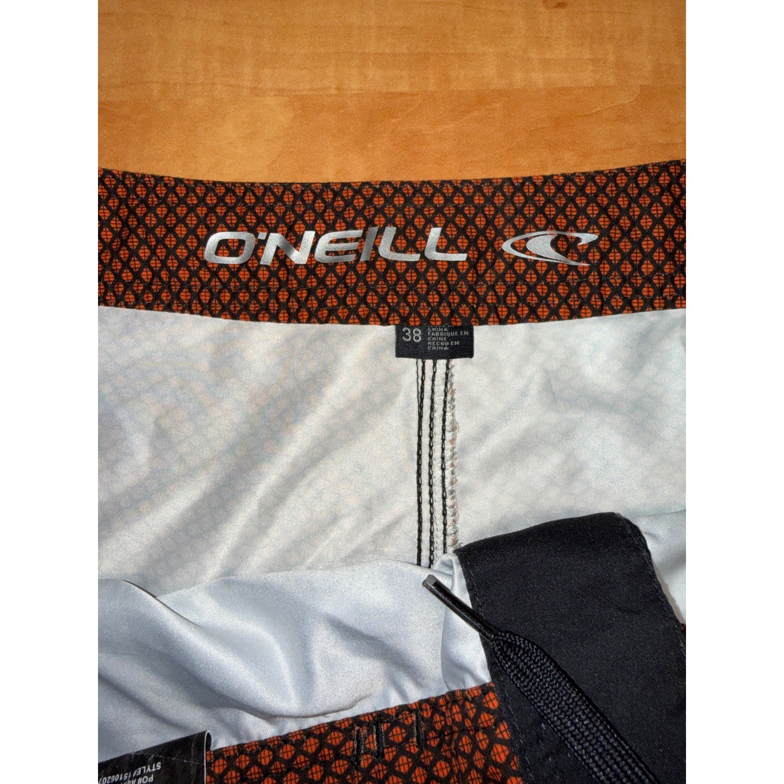 ONeill Mens Board Shorts Size 38 Grey Orange Ombre Cargo Pocket Swim Trunks