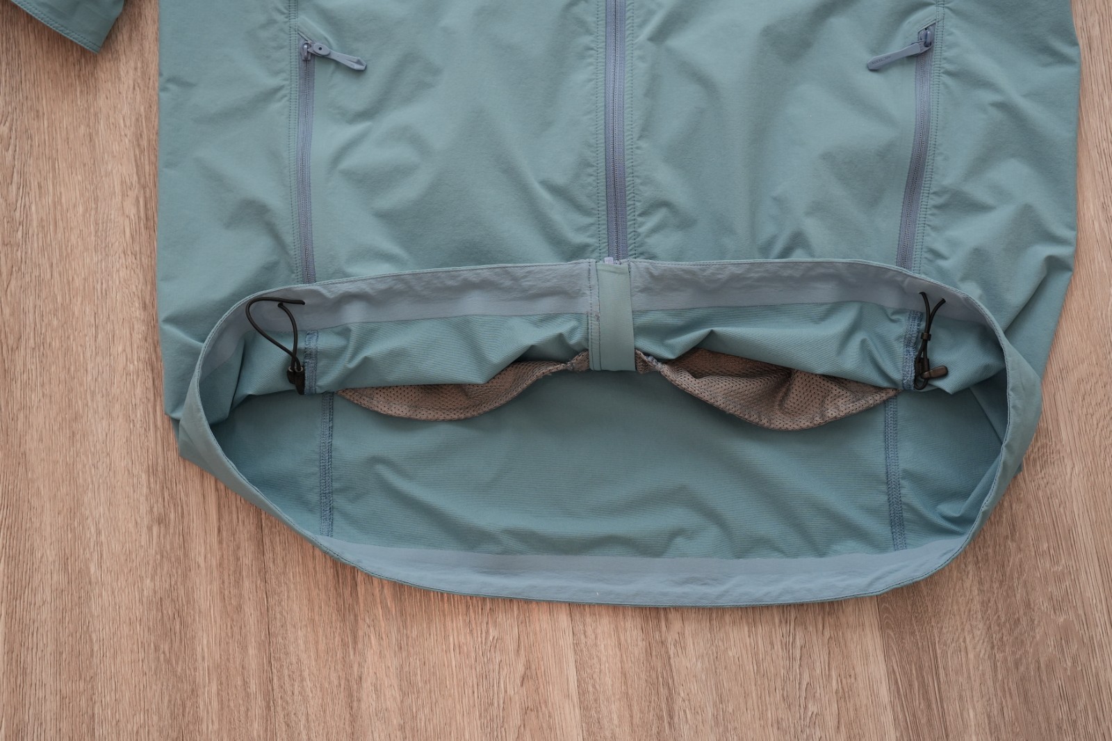 RARE Arc’teryx Gamma Lightweight Jacket Men’s Medium Stone Wash Blue Softshell