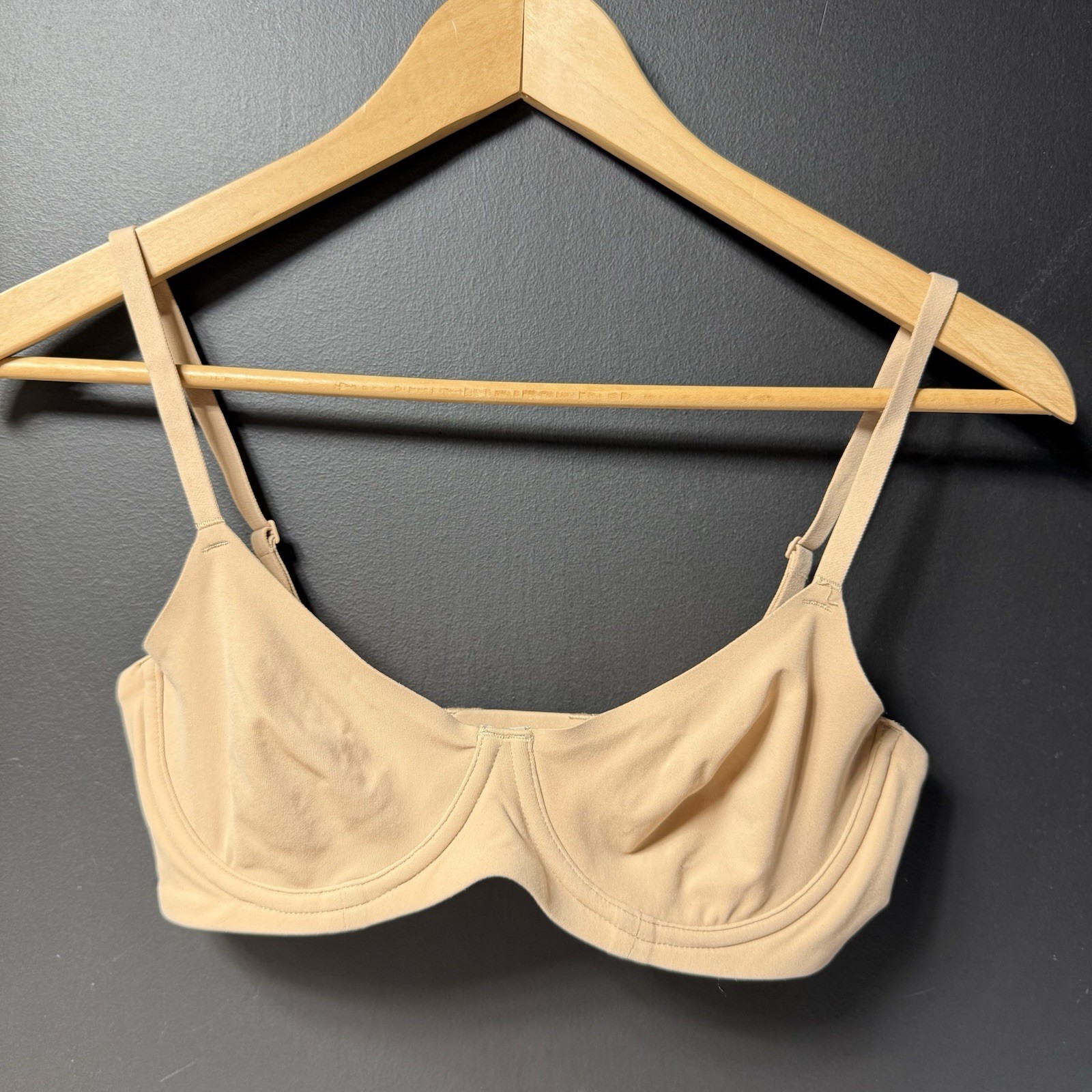 Fits Everybody Unlined Demi Bra SKIMS