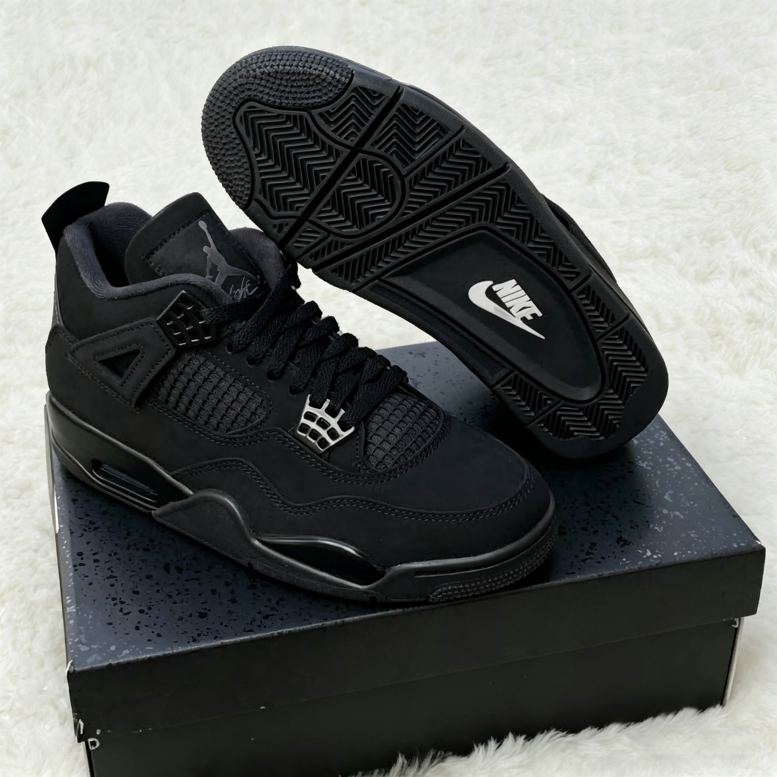 Jordan 4 Retro “Black Cat” Men’s Mid Top Basketball Shoes Sneakers
