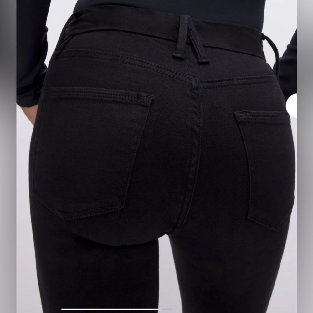 NWT Good American Black Wash Good Legs Crop Size: 00/24