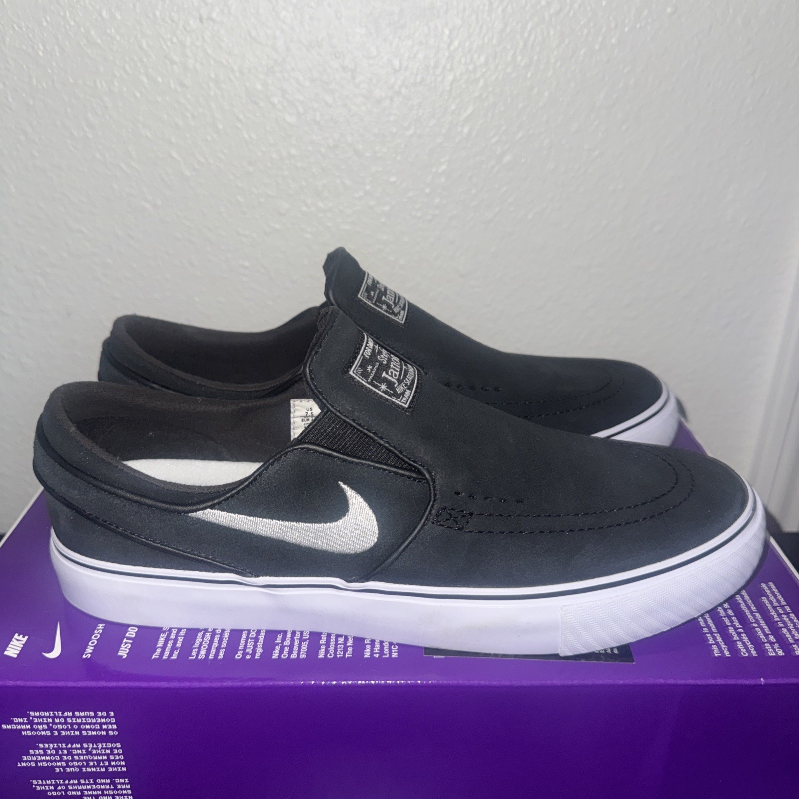 Nike SB Janoski+ Slip On FN5893-001 Black Men’s Size 7.5 NWT