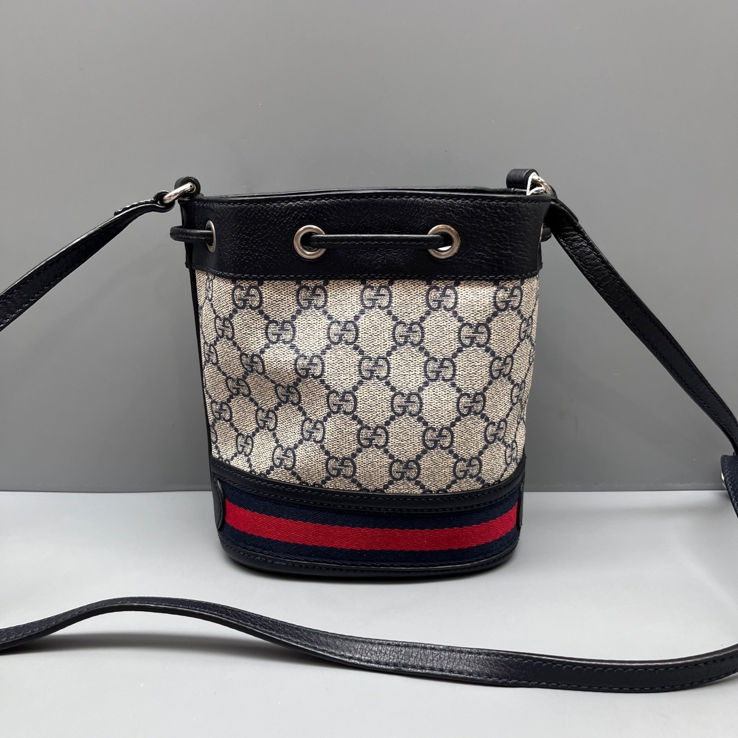 Gucci Blondie Mini Bucket Bag Beige Black Red Blue Gg Monogram (ws072126b4r)