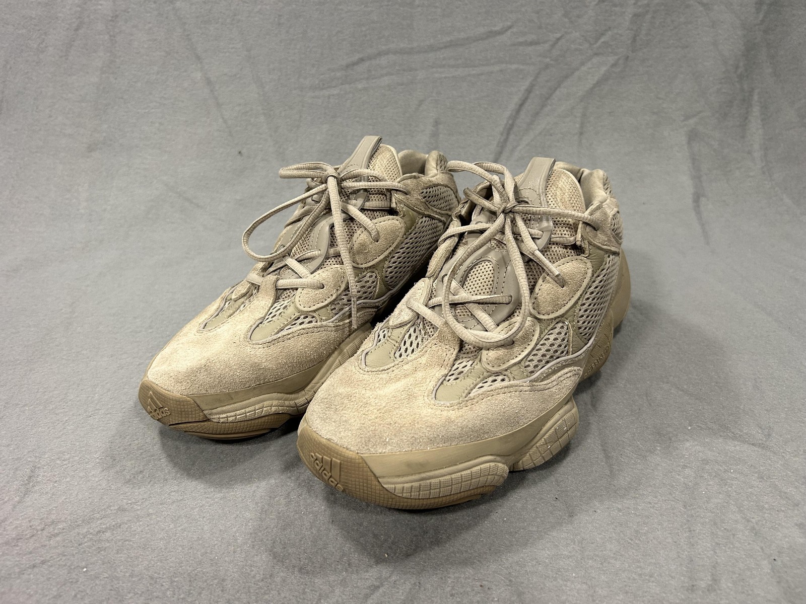 Adidas Yeezy 500 Taupe Light Shoes Mens Size 11 Beige Suede Casual Sneaker