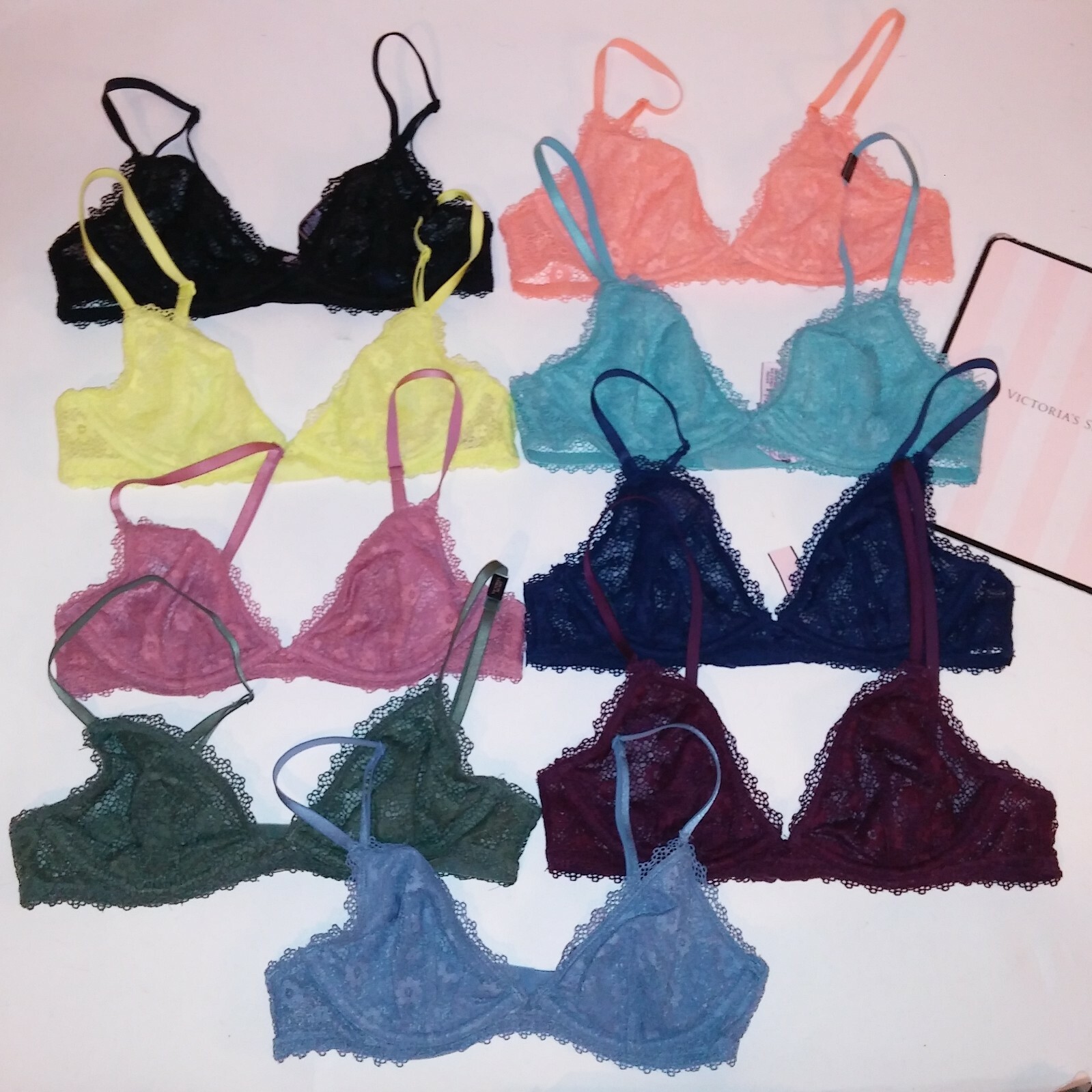 Victoria Secret Bralette Bra Daisy Lace Underwire Adjustable Straps Unlined