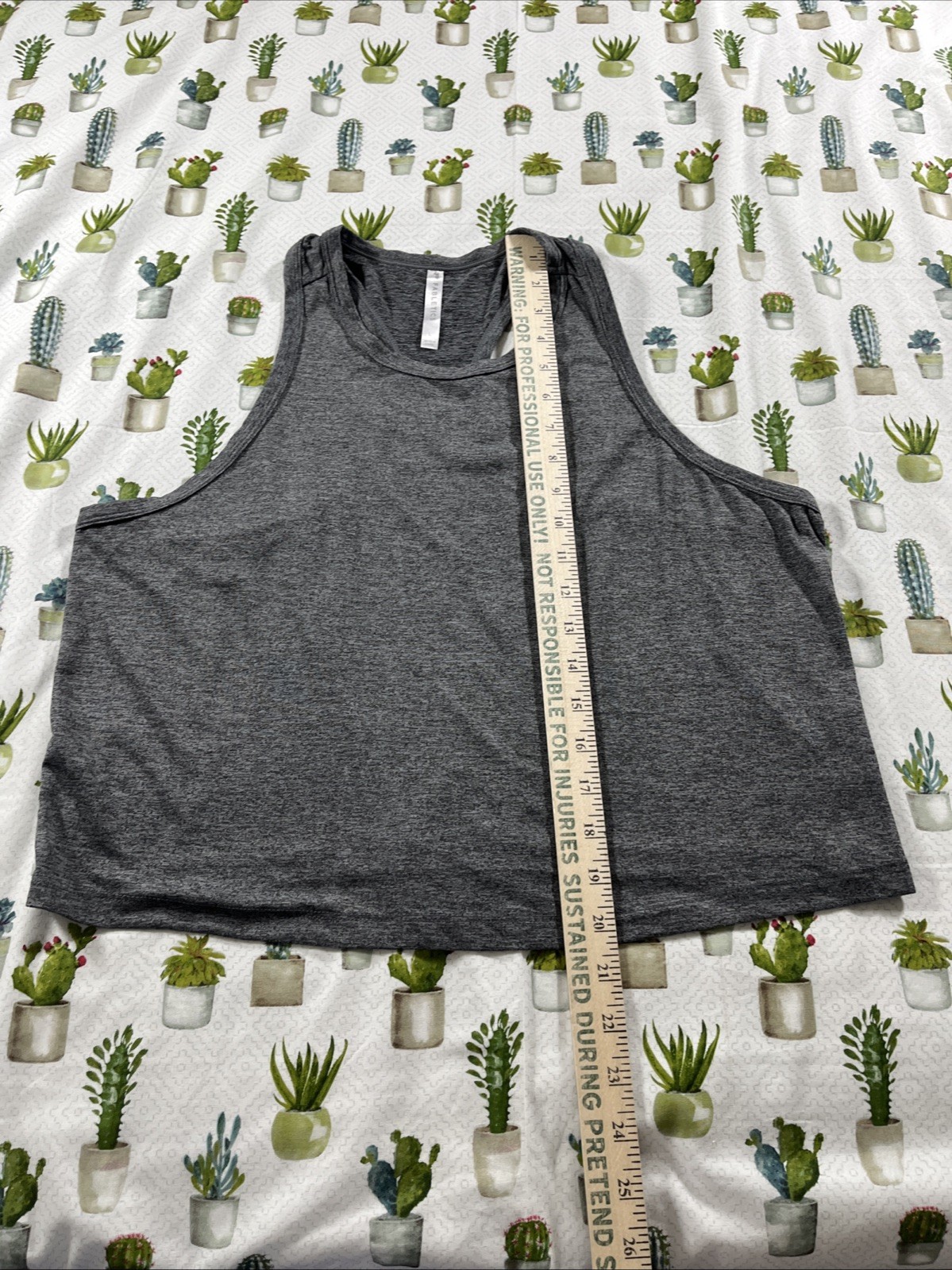Fabletics Women’s Size Large Racerback Tank Tops Crop Lot Of 4