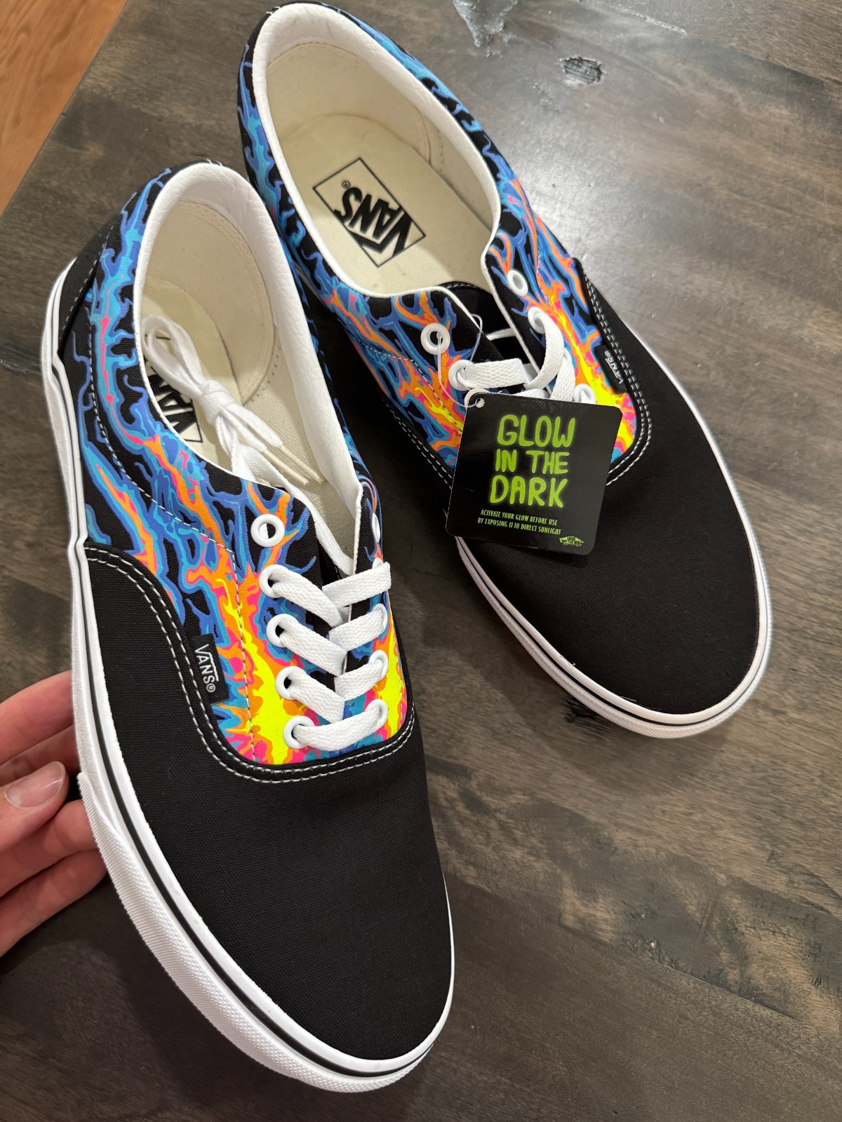 Vans Era ‘Electric flame’ Black Men size 7.5-13 SKU VN0A5JMLB03
