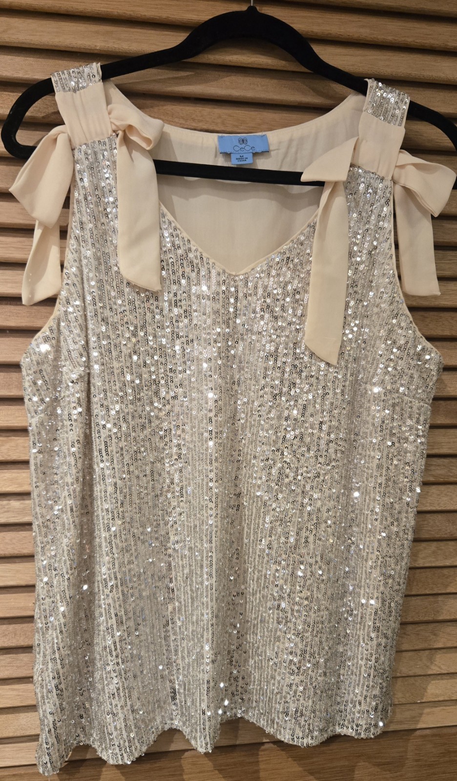 CeCe Silver Sequin Chiffon V-Neck Sleeveless Tank Top Bow Shoulder Ties M