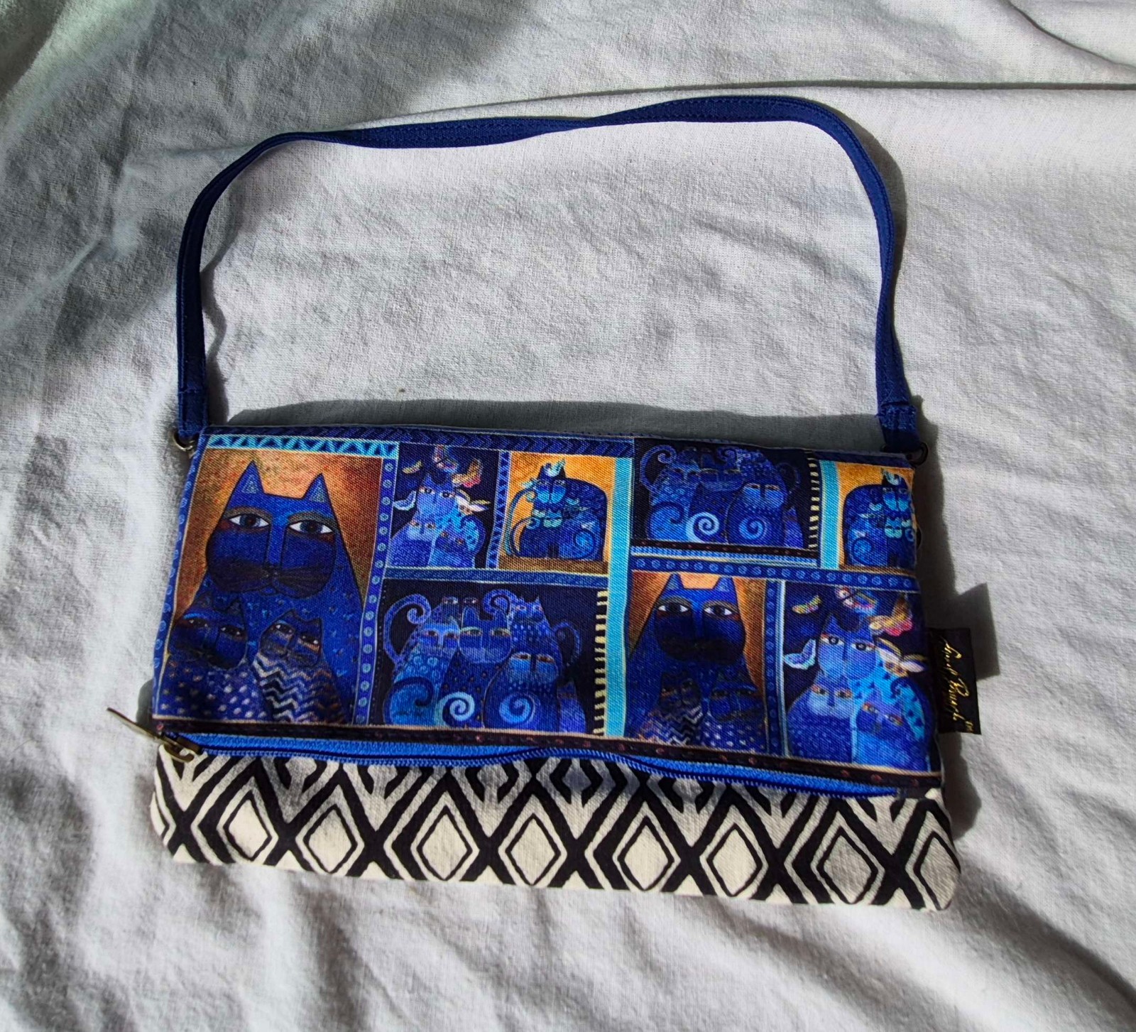 Laurel Burch FLAP CLUTCH Indigo Cats Butterflies Accents Bag Handbag 2015