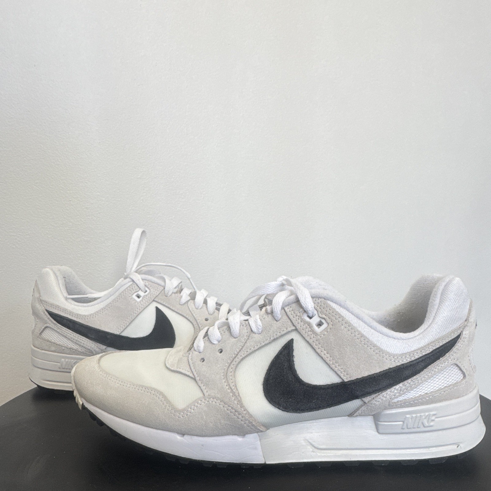 Nike Air Pegasus 89 Golf Men’s White/Black/Gray Low Top Lace-Up Suede FJ2245-101