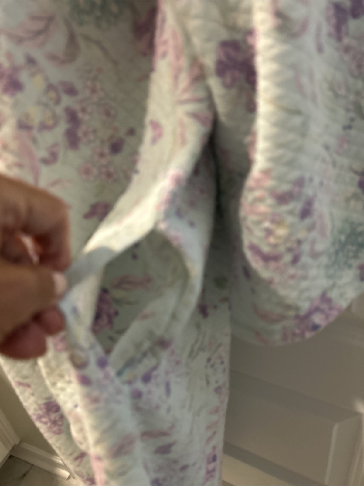 EUC Miss Elaine Sz S Soft Quilted Robe Full Zip Pockets Lt Blue/Lavender Floral