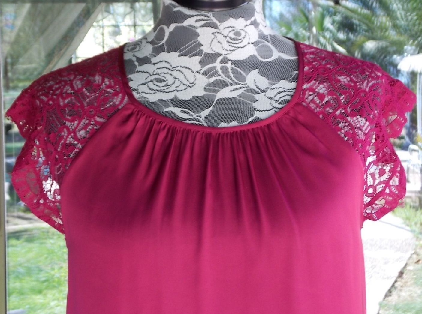 New Short Lace Sleeve Gather Neckline Satiny Hi Low Blouse Sz. XL