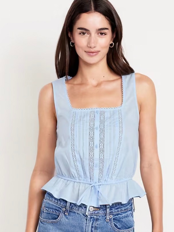 Old Navy Tie-Waist Lace-Trim Top, XS
