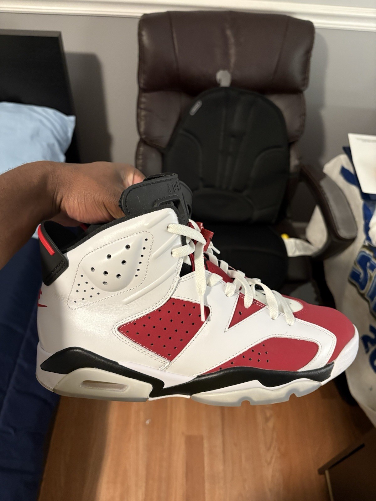 Air Jordan 6 Carmine