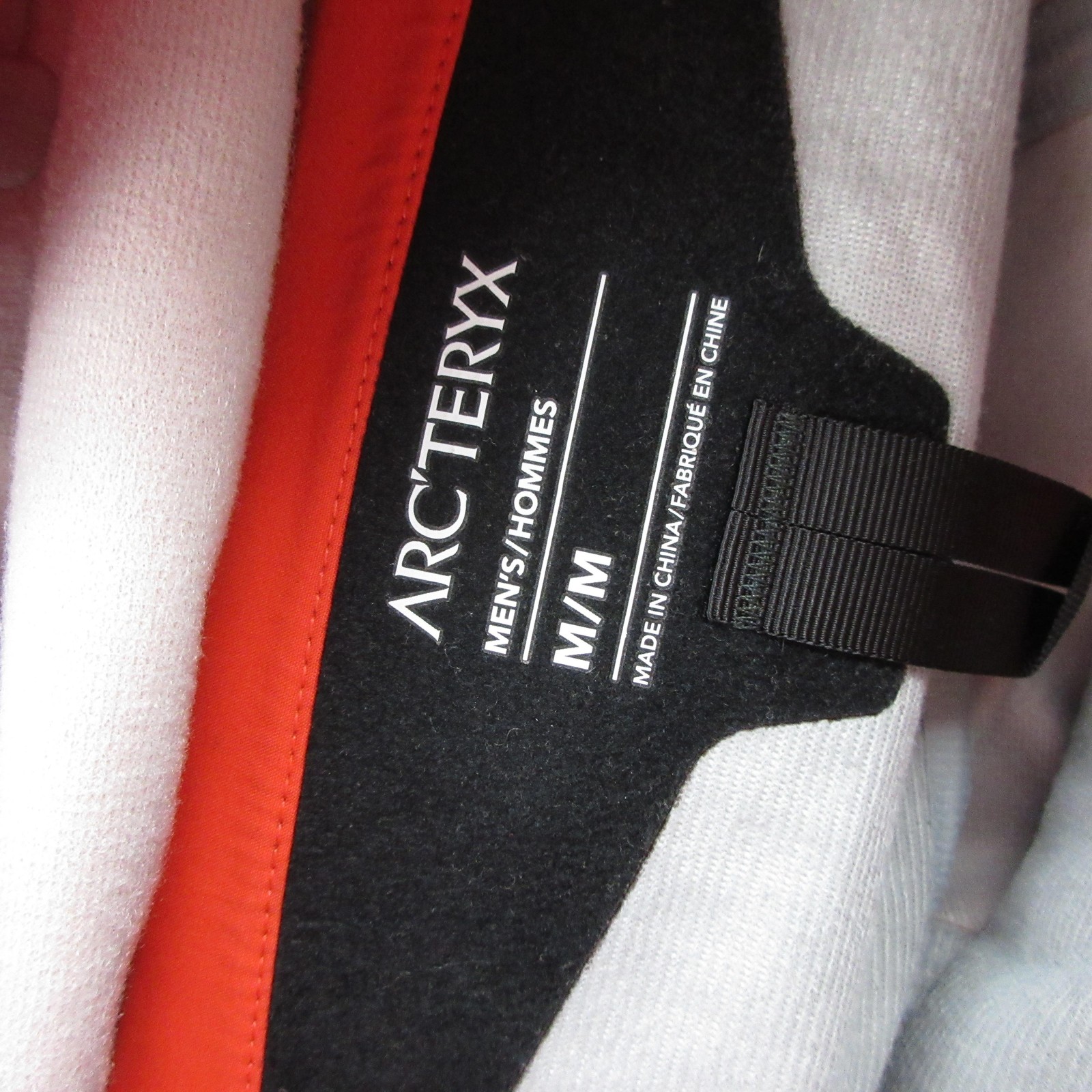 Arc’teryx Jacket Mens Medium Orange Hooded Full Zip Softshell Ski Outdoor