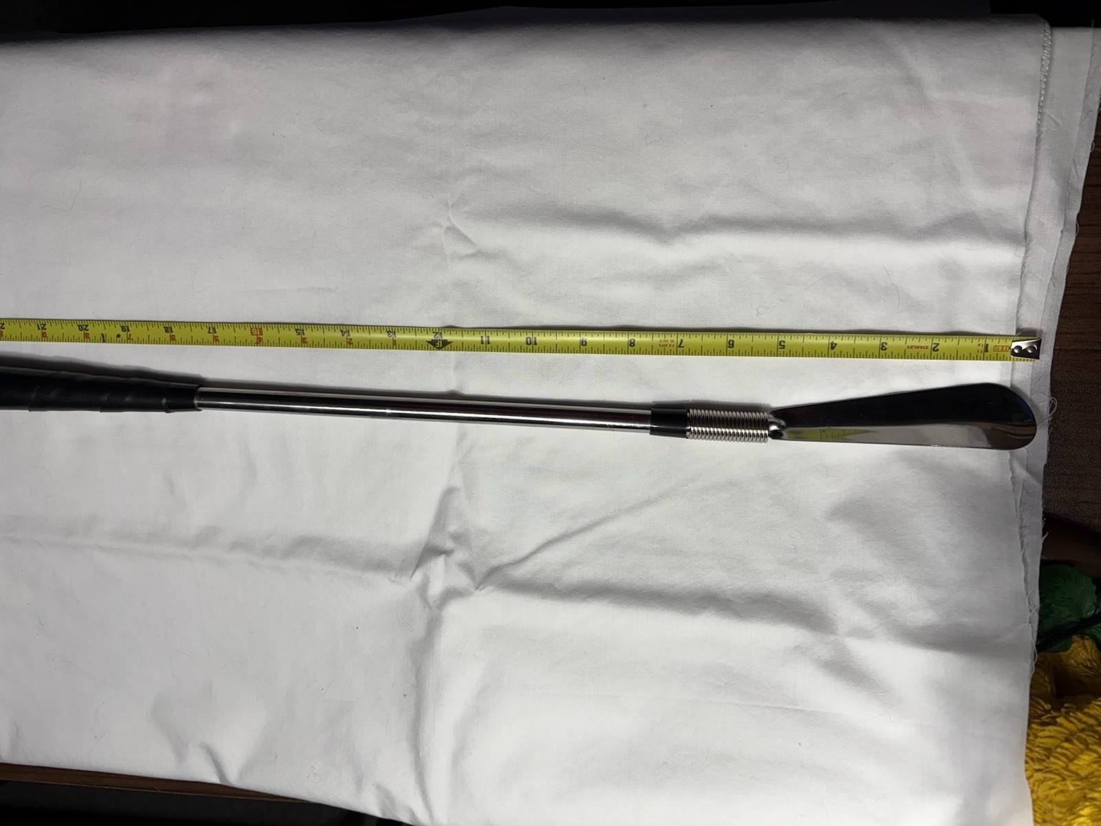 24-Inch Flexible Jockey Shoe Horn (Metal)