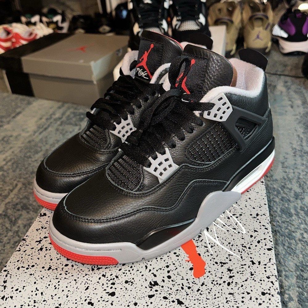 Jordan Air Jordan 4 Retro Bred Reimagined 2019 size 8 Black/Cement Grey