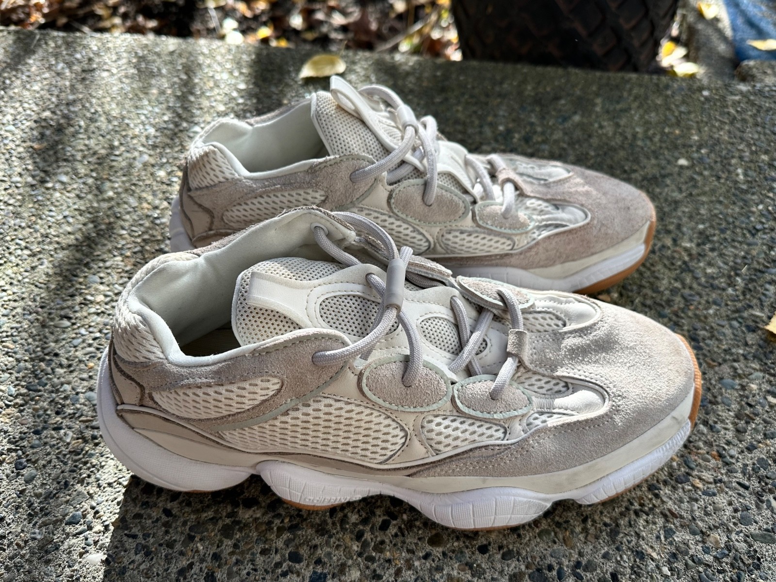 Size 10 – adidas Yeezy 500 Stone Taupe no box used in good shape